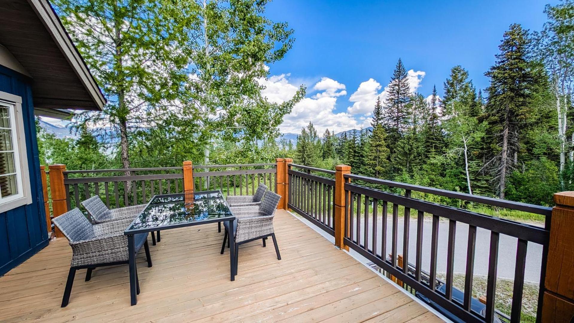 Lush Mountain Accommodations Golden Chambre photo